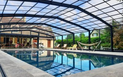 Materiales para cubiertas de piscinas: comparativa y cómo elegir